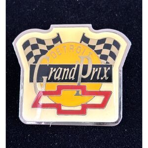 VTG Detroit Grand Prix Chevrolet Pin Racing Flags Chevy Bowtie Enamel Lapel